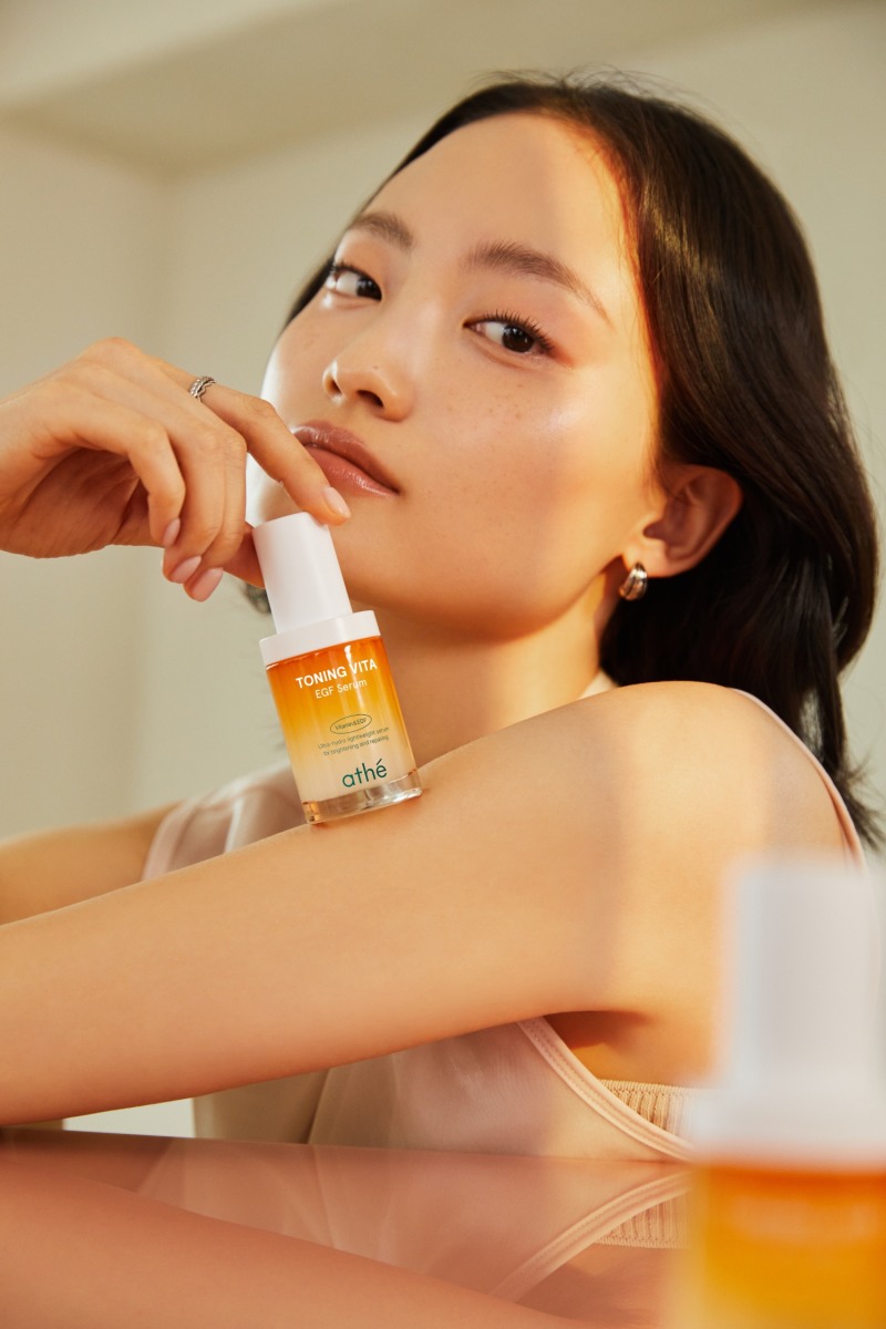 LF ‘아떼’ ‘비타 이지에프 흔적 엔딩 세럼’ 선보여