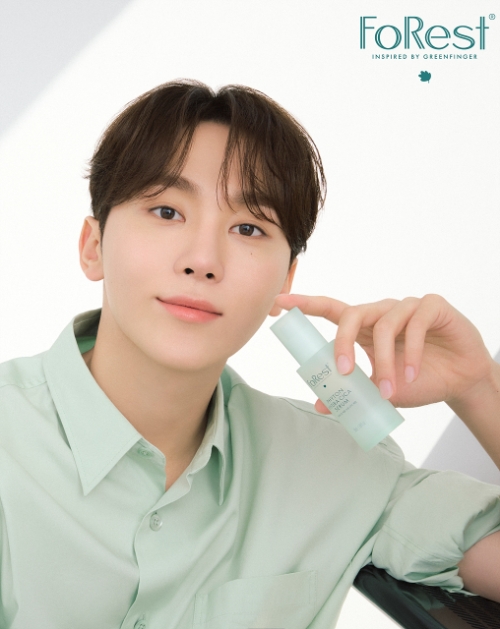 유한킴벌리, '포레스트' 모델로 세븐틴 승관 발탁