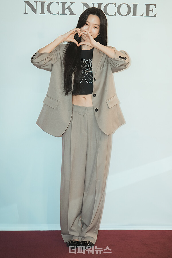 문가영,포토월행사