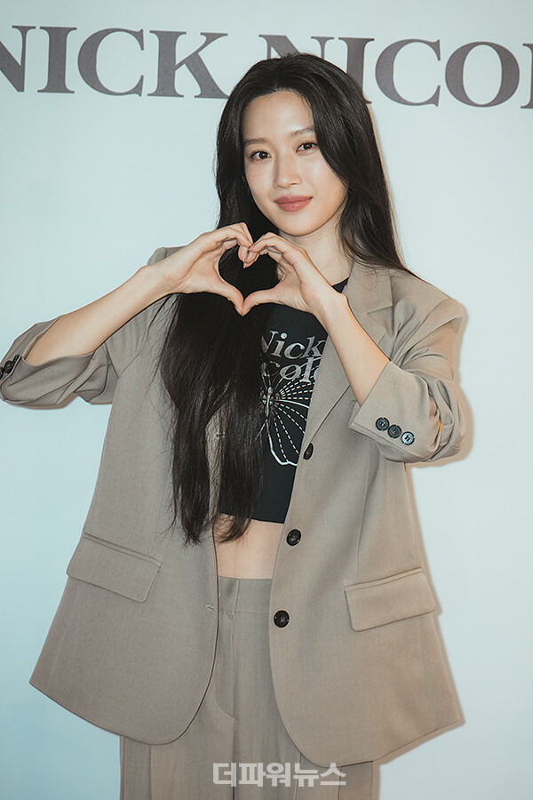 문가영,포토월행사