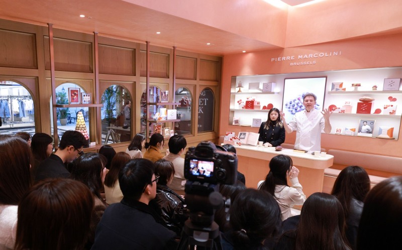 쇼콜라티에 피에르 마르콜리니, 화이트데이 기념 한국 방문