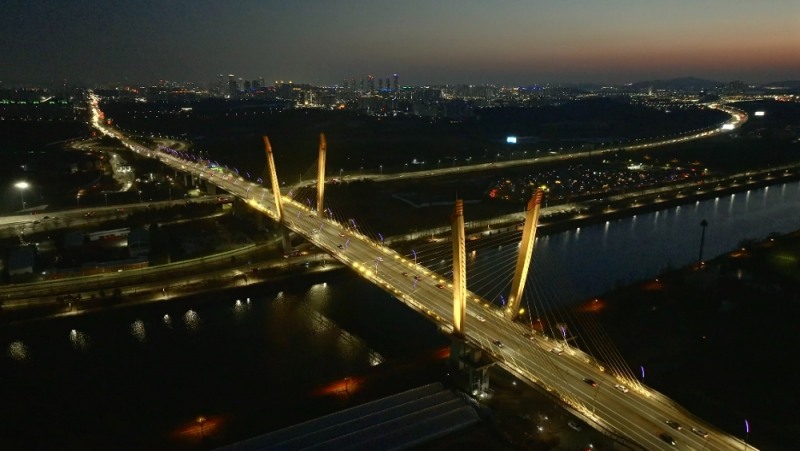 백석대교 야경.(사진=DK아시아)