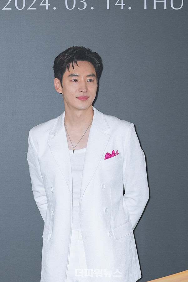 이제훈,포토월행사