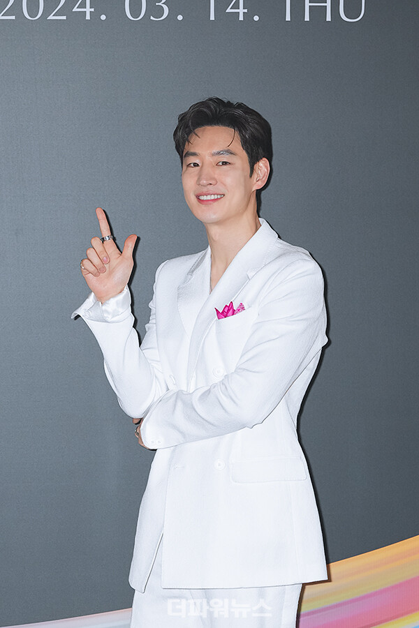 이제훈,포토월행사