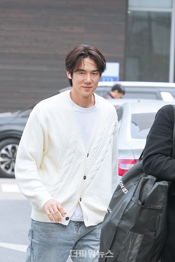 유연석,이효리의레드카펫출근길