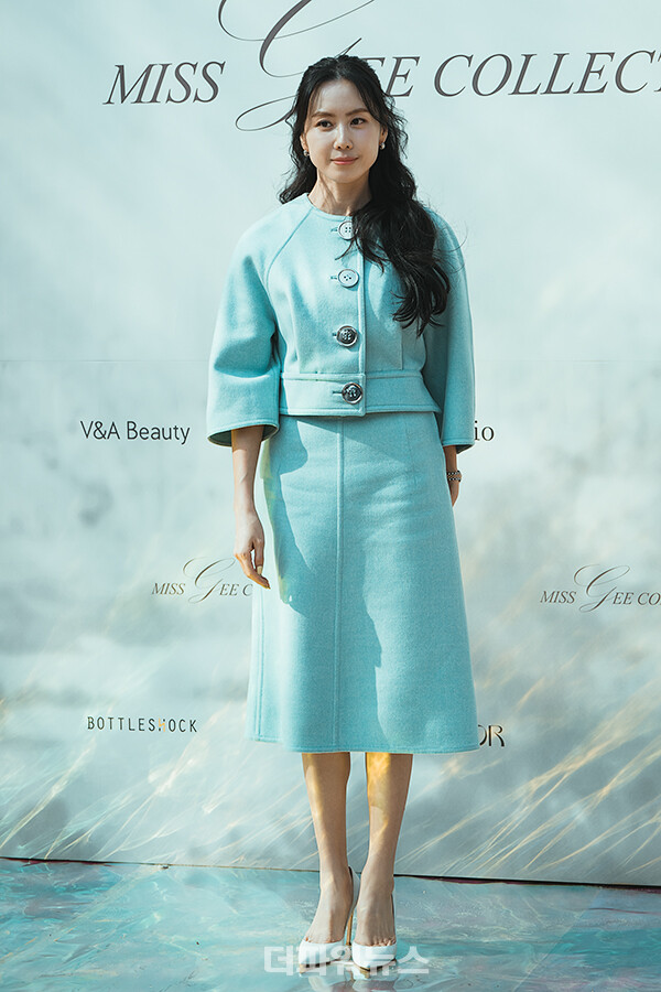 홍은희,포토월행사