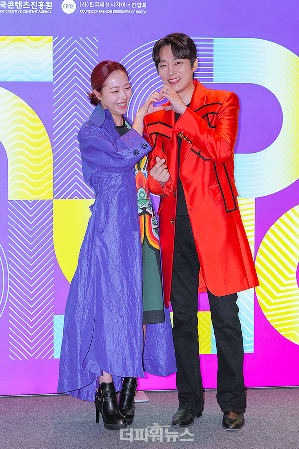 심은빈-전승빈,2024F/W패션코드포토월행사