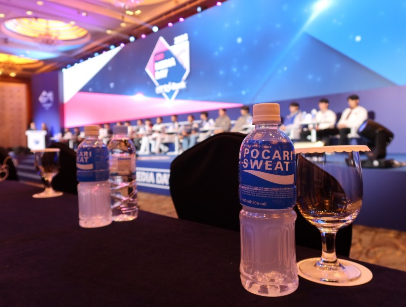 동아오츠카 포카리스웨트, KBO 공식 스포츠 음료 활동 시작
