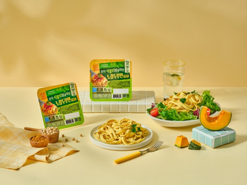 풀무원, ‘식물성 지구식단 노랑두부면’ 선보여