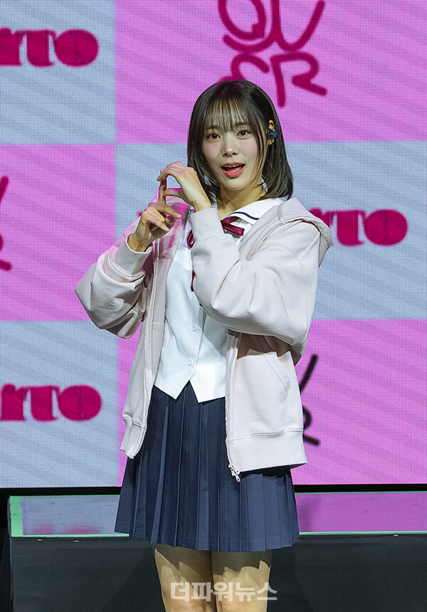 QWER시연,미니1집'MANITO'(마니또)쇼케이스