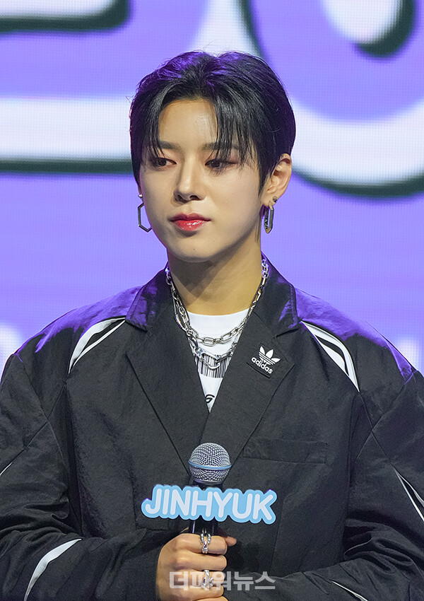 나우어데이즈(NOWADAYS)진혁,첫번째싱글쇼케이스