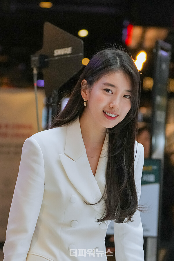 수지,포토월행사