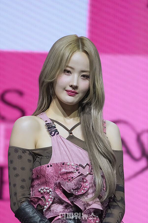 키스오브라이프벨,첫싱글앨범쇼케이스