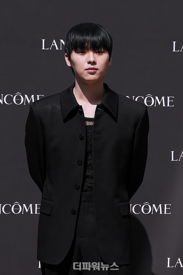 최현욱,포토월행사