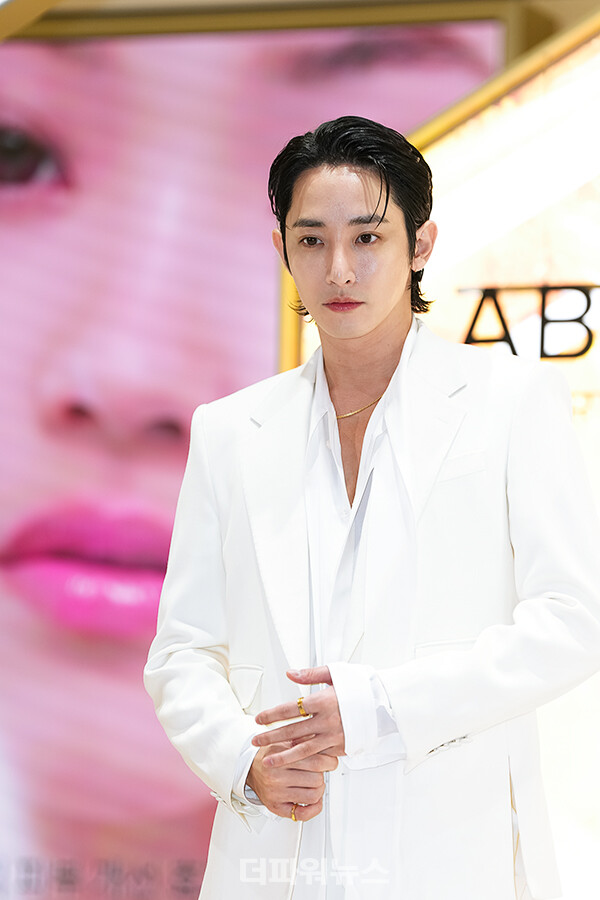 이수혁,포토월행사