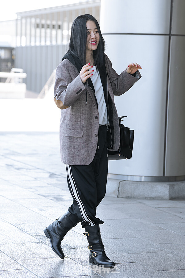고현정,김포국제공항출국