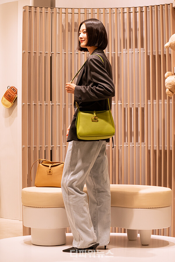 이현이,포토월행사