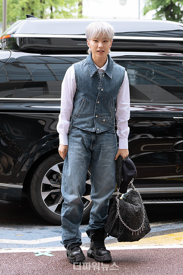 세븐틴호시,'싱크로유'녹화출근길