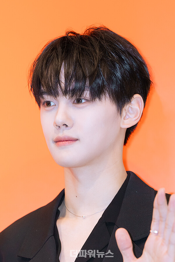 제로베이스원규빈,포토월행사