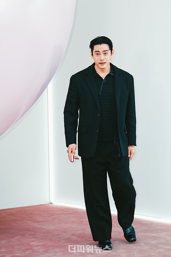 유태오,포토월행사