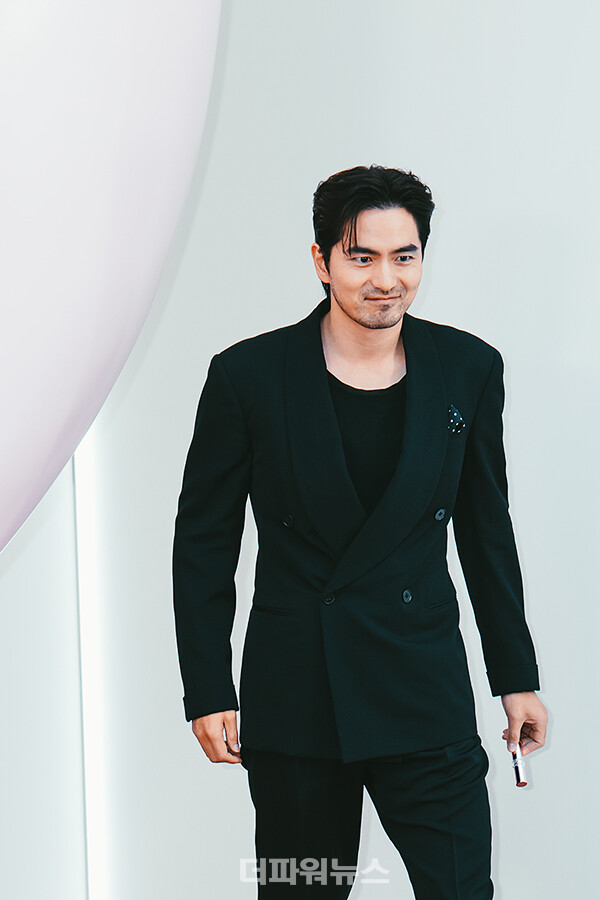 이진욱,포토월행사