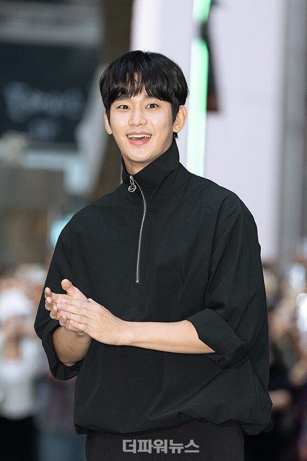 김수현,드라마‘눈물의여왕’종방연