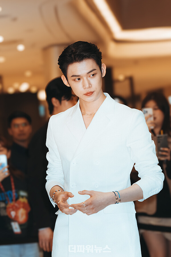 투모로우바이투게더(TXT)연준,포토월행사