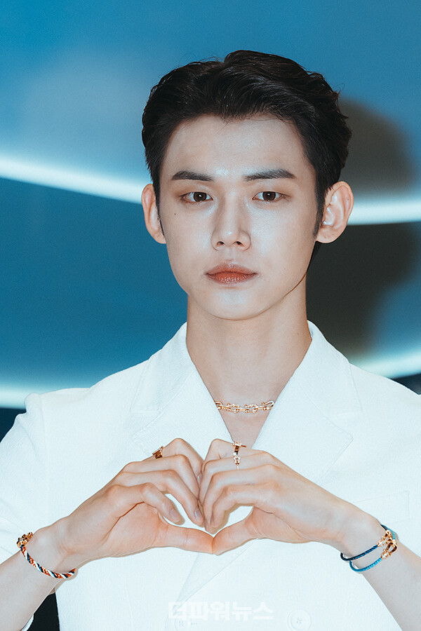 투모로우바이투게더(TXT)연준,포토월행사