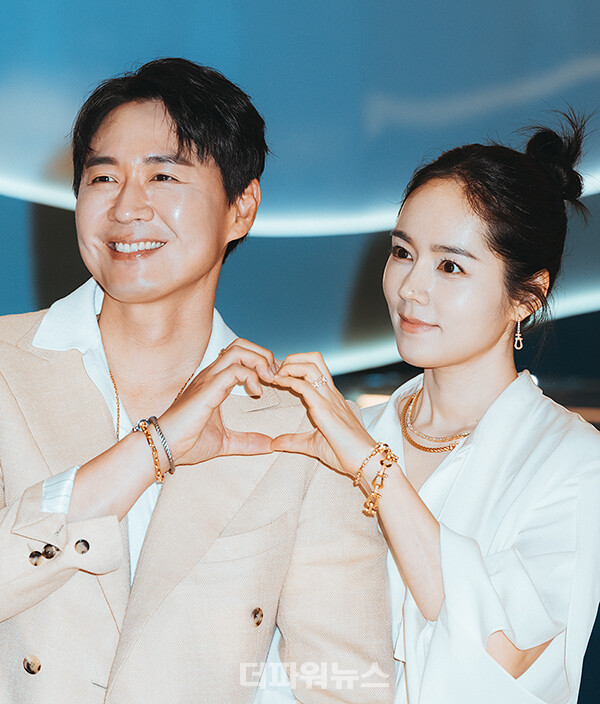 연정훈-한가인,포토월행사