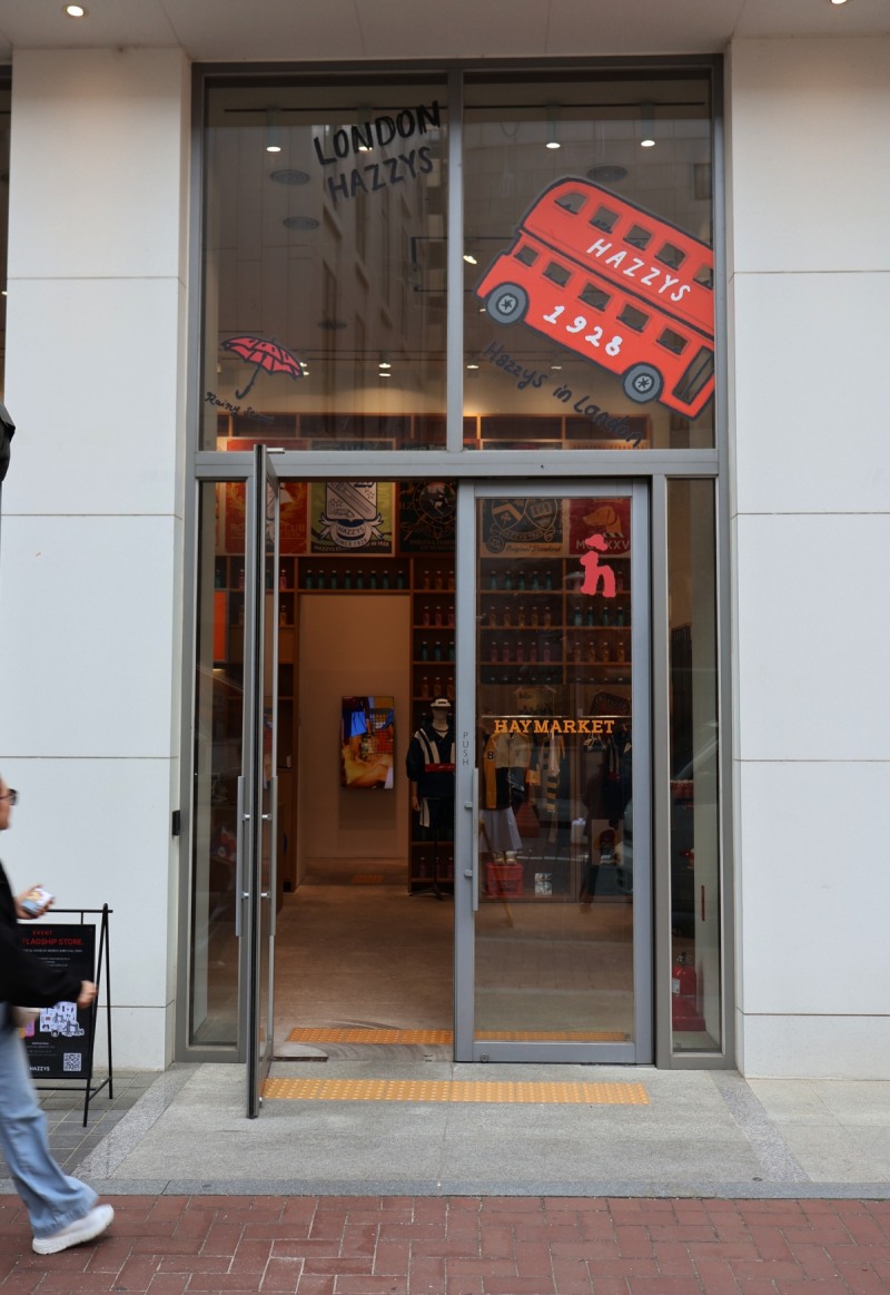 LF 헤지스, 런던 헤이마켓 테마 컨셉스토어 오픈