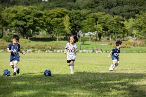이랜드파크, 켄싱턴리조트 가평 ‘어린이 축구왕’ 패키지 선보여