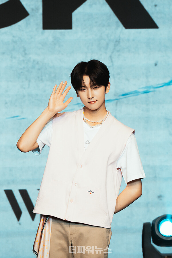 휘브(WHIB)인홍,두번째싱글쇼케이스