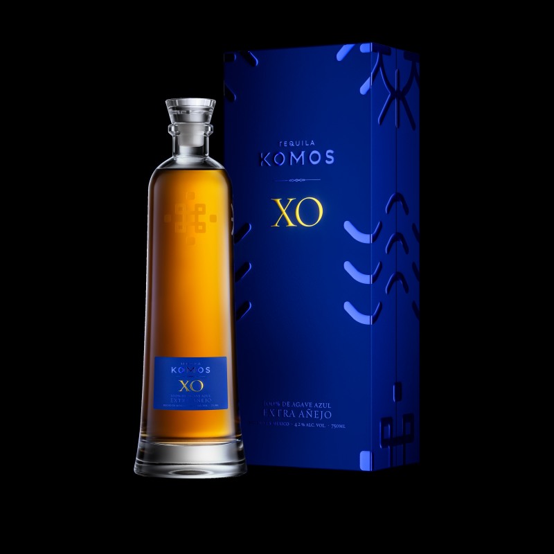 하이트진로, ‘코모스 엑스오’ 선보여