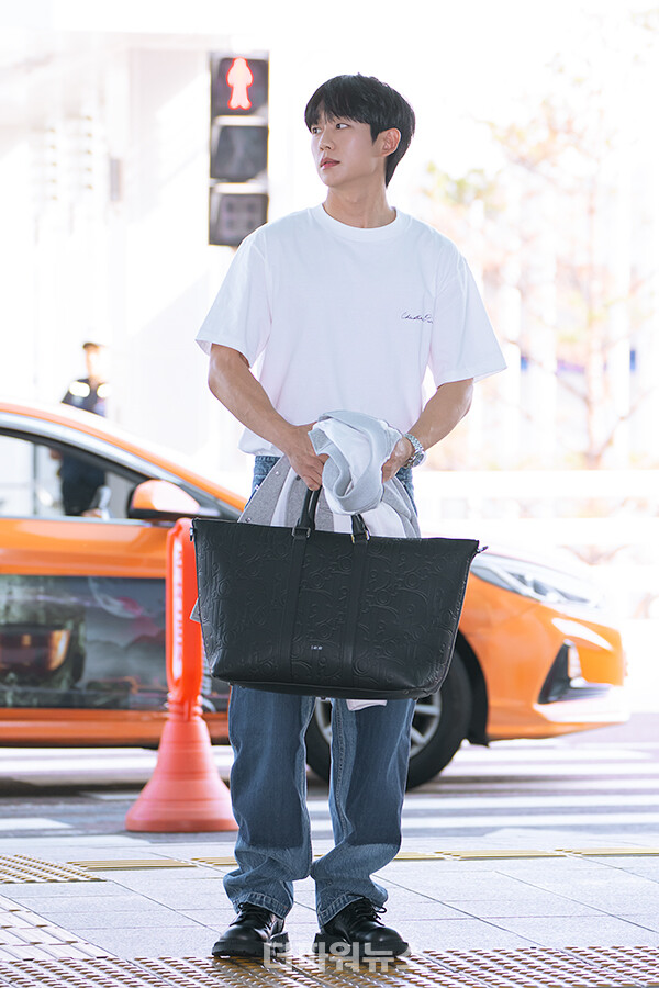 정해인,인천국제공항출국