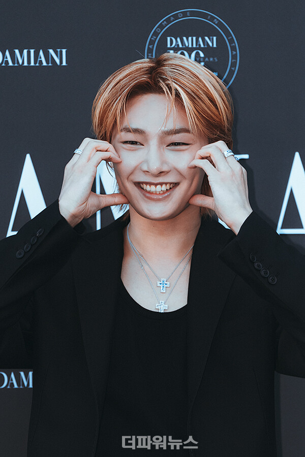 스트레이키즈아이엔,포토월행사