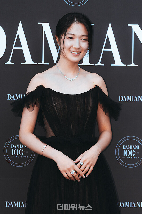 김혜윤,포토월행사