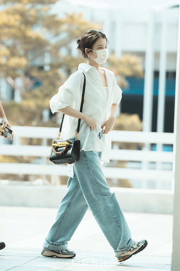 아이유,인천국제공항출국