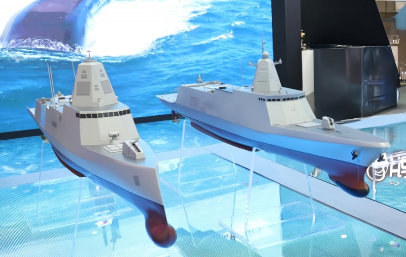 지난해 6월 부산 벡스코에서 진행된 마덱스 2023 전시회에서 선보여 많은 이들의 이목을 집중시킨 한화오션의 차세대 구축함 모습.(사진=한화오션)