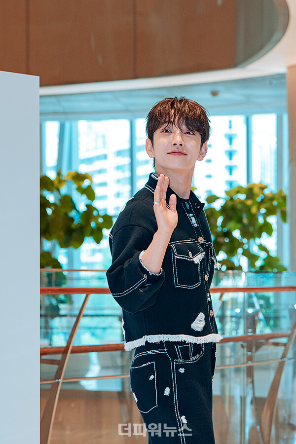 세븐틴조슈아,포토월행사