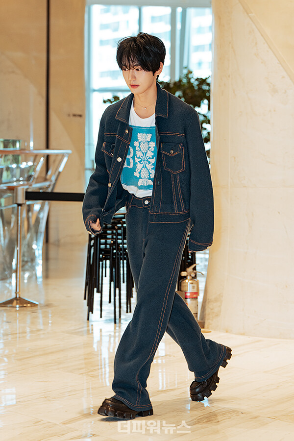 제로베이스원한유진,포토월행사