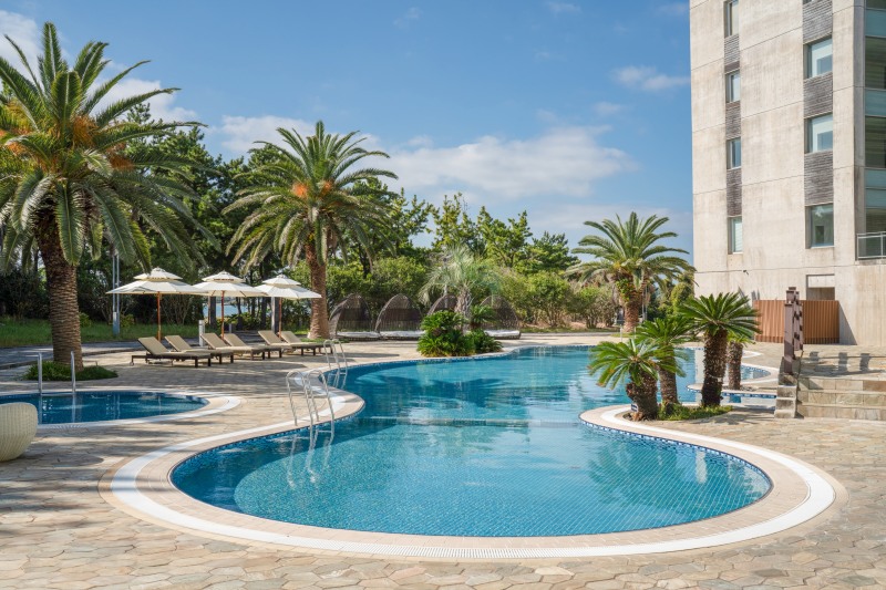 휘닉스 아일랜드, 헬로 스위밍 풀 패키지 선보여