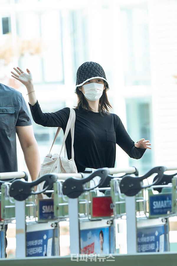 아이유,인천국제공항출국