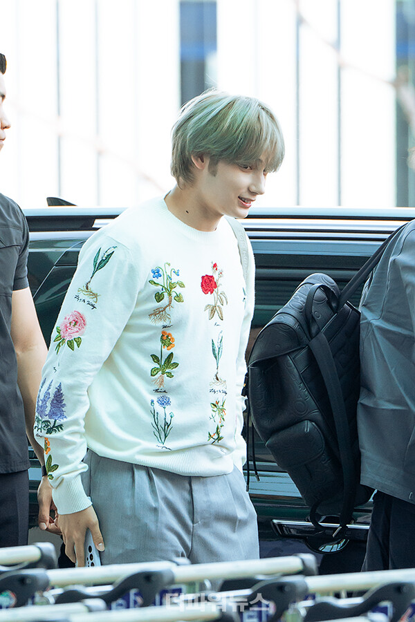 투모로우바이투게더휴닝카이,인천국제공항출국