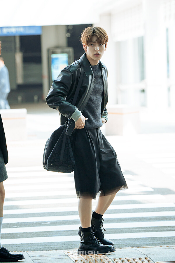 투모로우바이투게더수빈,인천국제공항출국