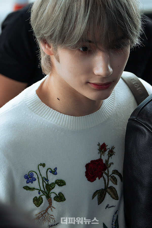 투모로우바이투게더휴닝카이,인천국제공항출국