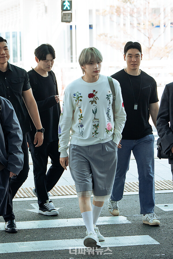 투모로우바이투게더휴닝카이,인천국제공항출국