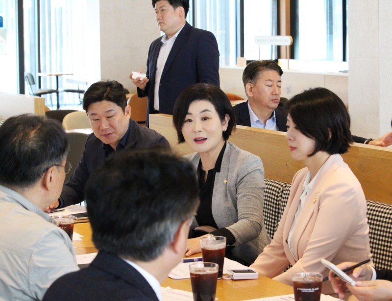 당정, '체육활동 마일리지' 사업 예산 8배 확대 추진