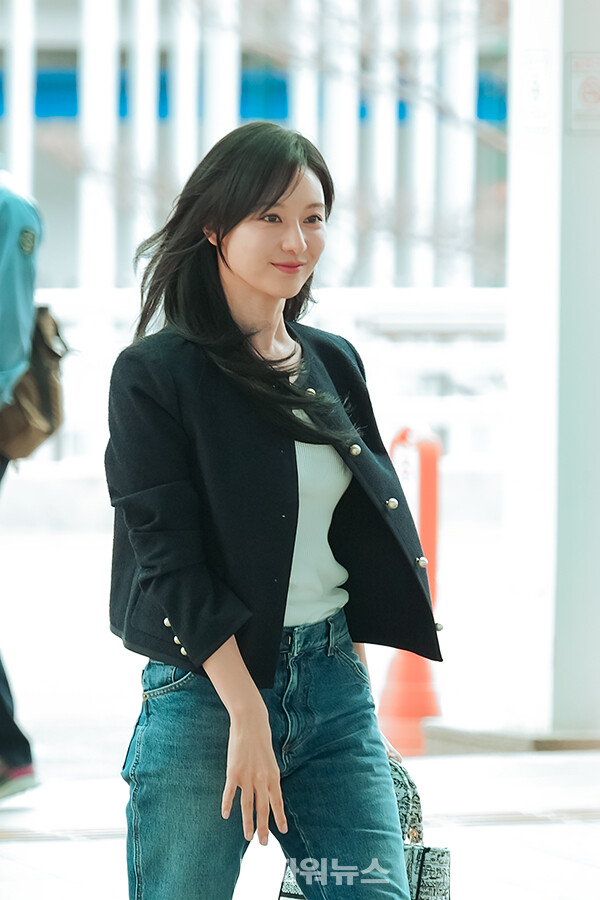 김지원,인천국제공항출국