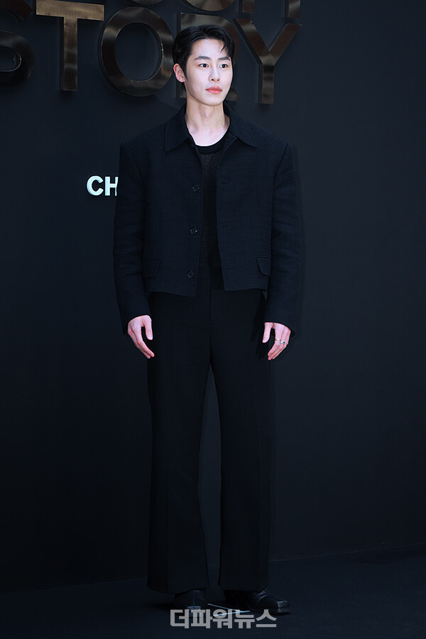 이재욱,포토월행사