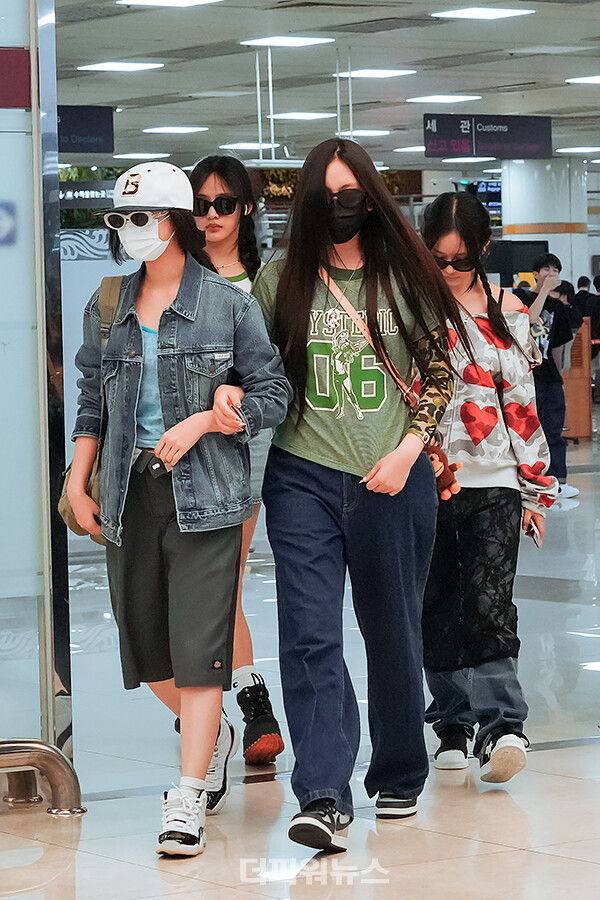 뉴진스,김포국제공항입국